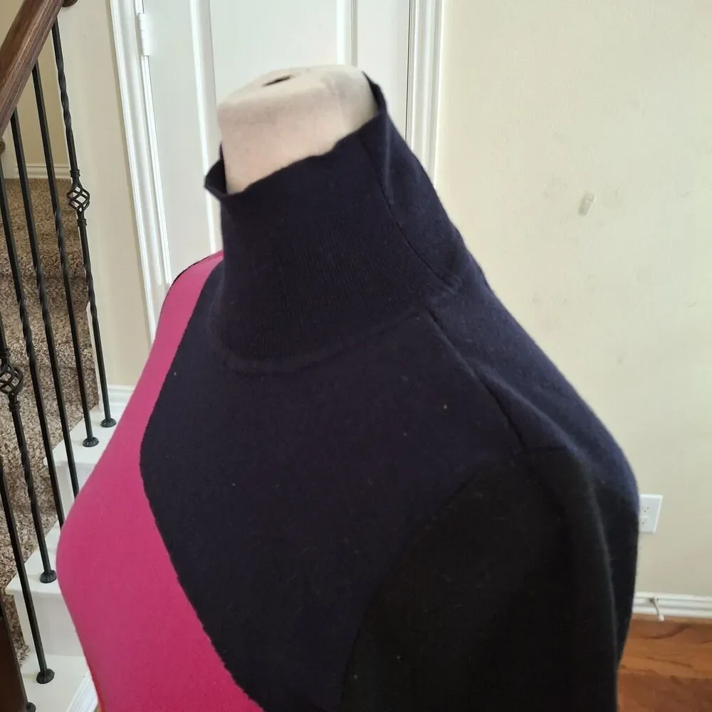 Diane von Furstenberg Colorblock Turtleneck Knit Sweater Women XS Fit Asymmetric